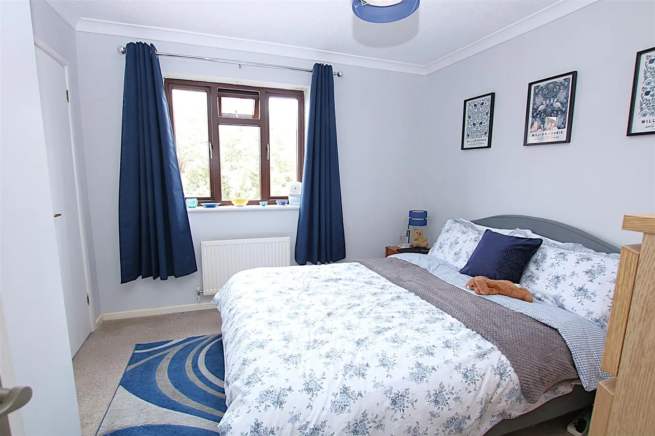 Granary Court, East Hunsbury, photo 6