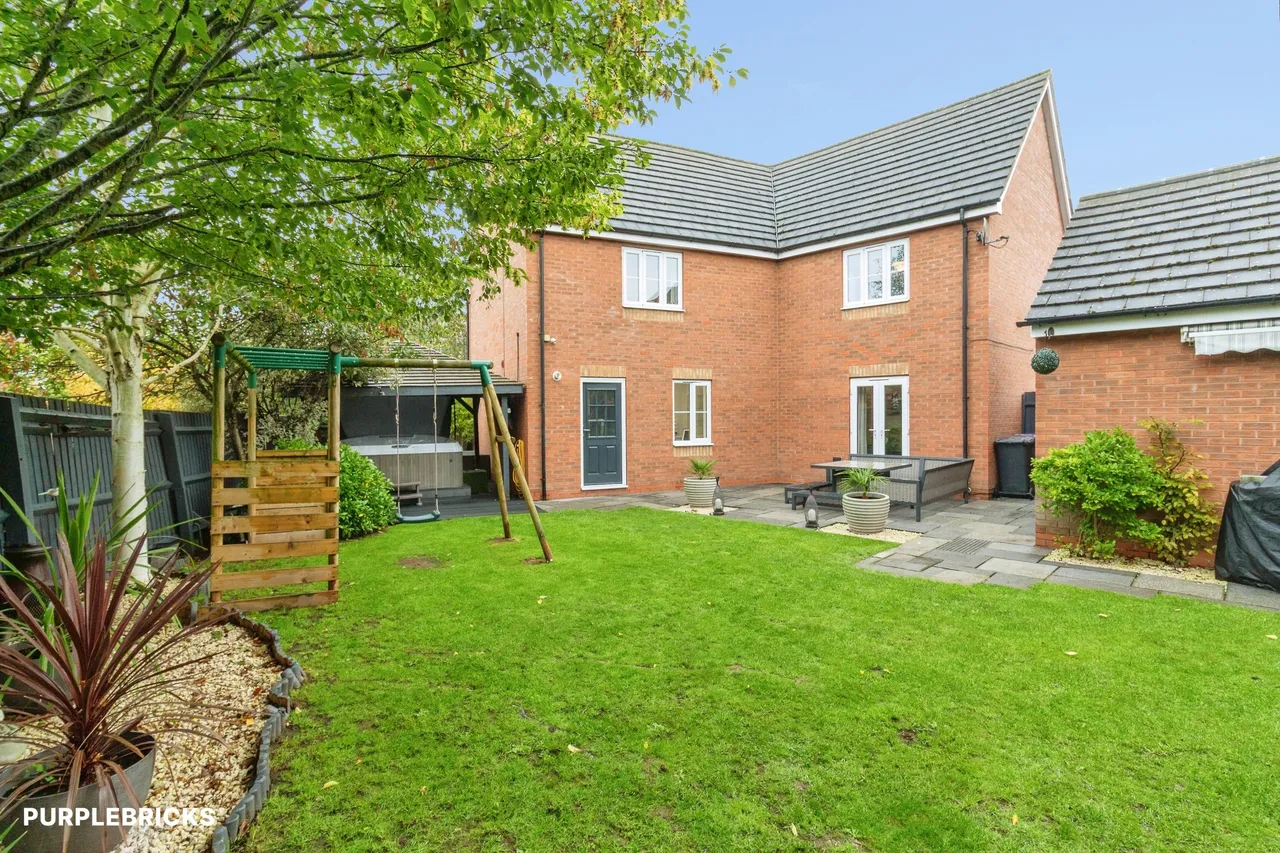 Railway Close, Market Drayton, TF9, photo 25