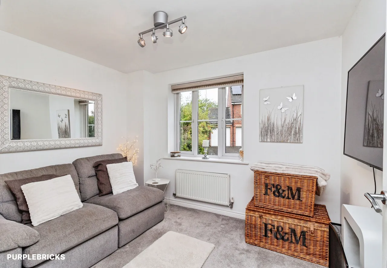 Railway Close, Market Drayton, TF9, photo 6