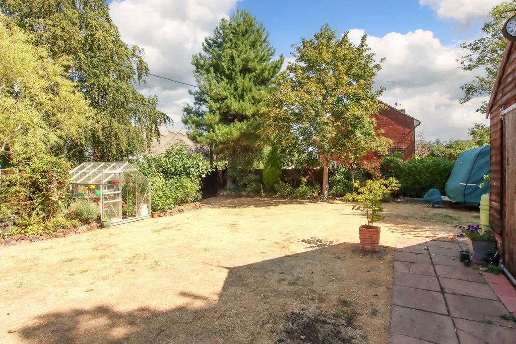 Cheddington Road, Pitstone, Buckinghamshire, LU7 9AE, photo 23