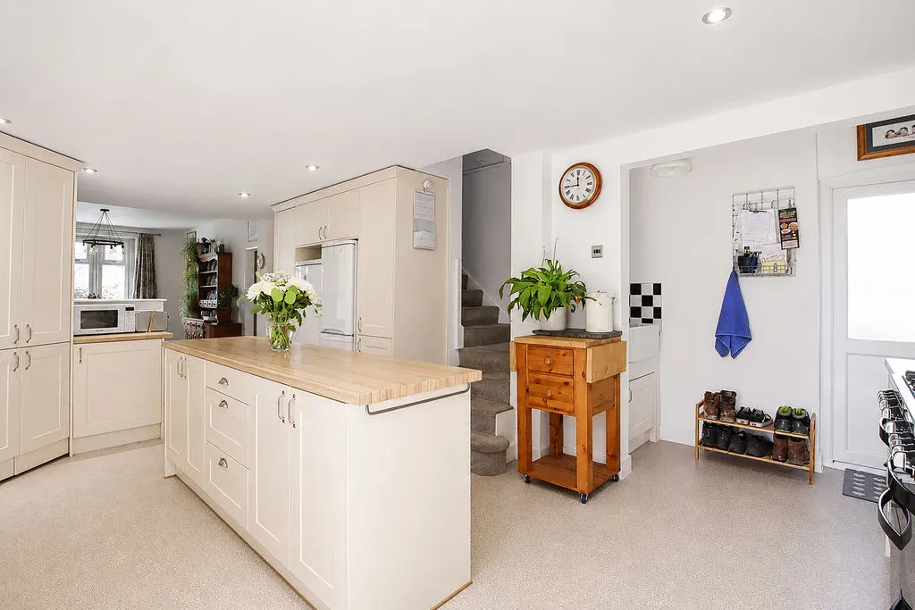 Cheddington Road, Pitstone, Buckinghamshire, LU7 9AE, photo 21