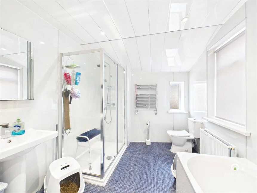 Laburnum Avenue, Wallsend, NE28, photo 8