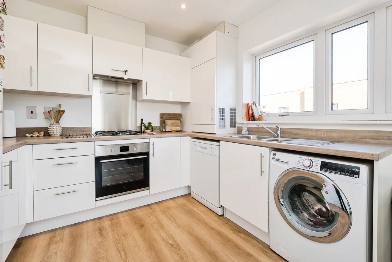 Lance Street, RAINHAM, Essex, RM13, photo 4