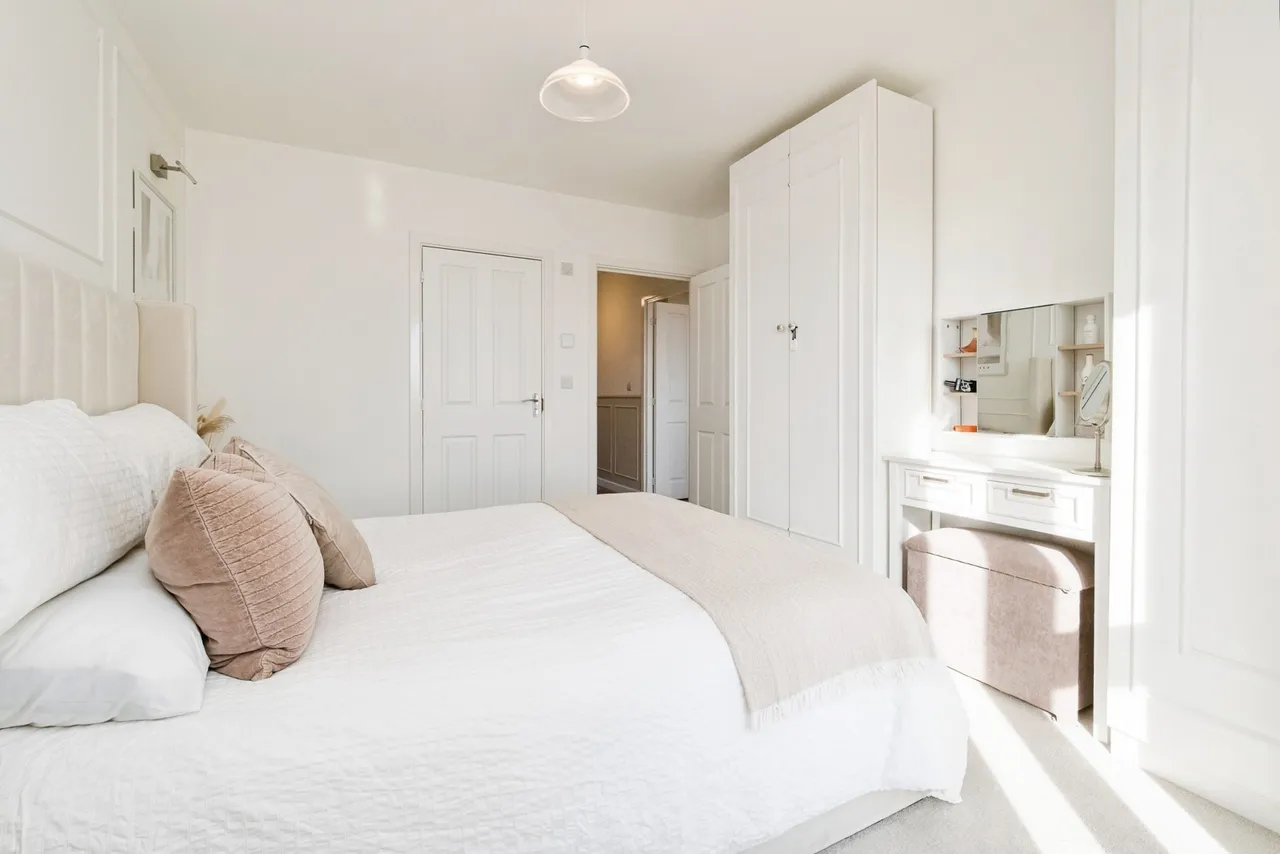Lance Street, RAINHAM, Essex, RM13, photo 15