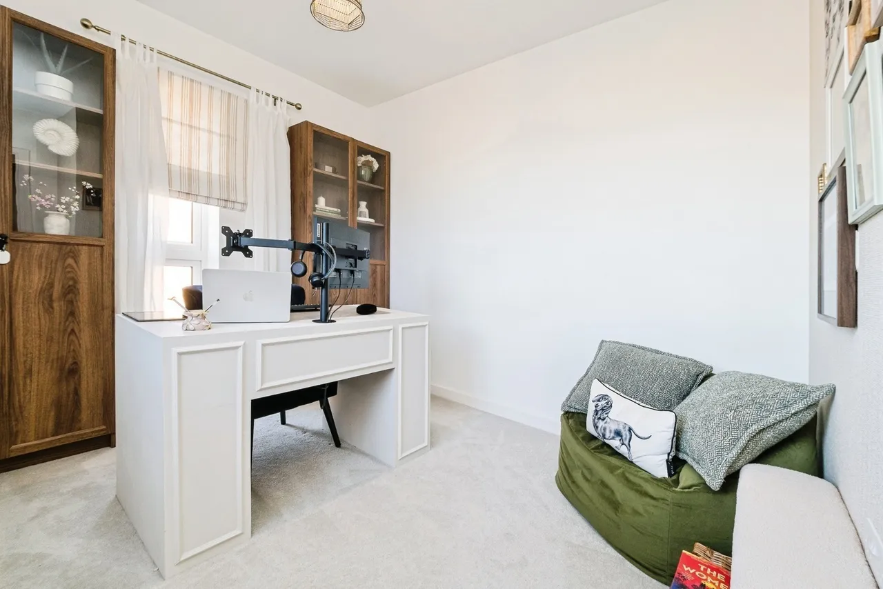 Lance Street, RAINHAM, Essex, RM13, photo 8