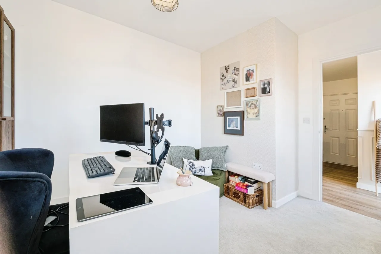 Lance Street, RAINHAM, Essex, RM13, photo 14