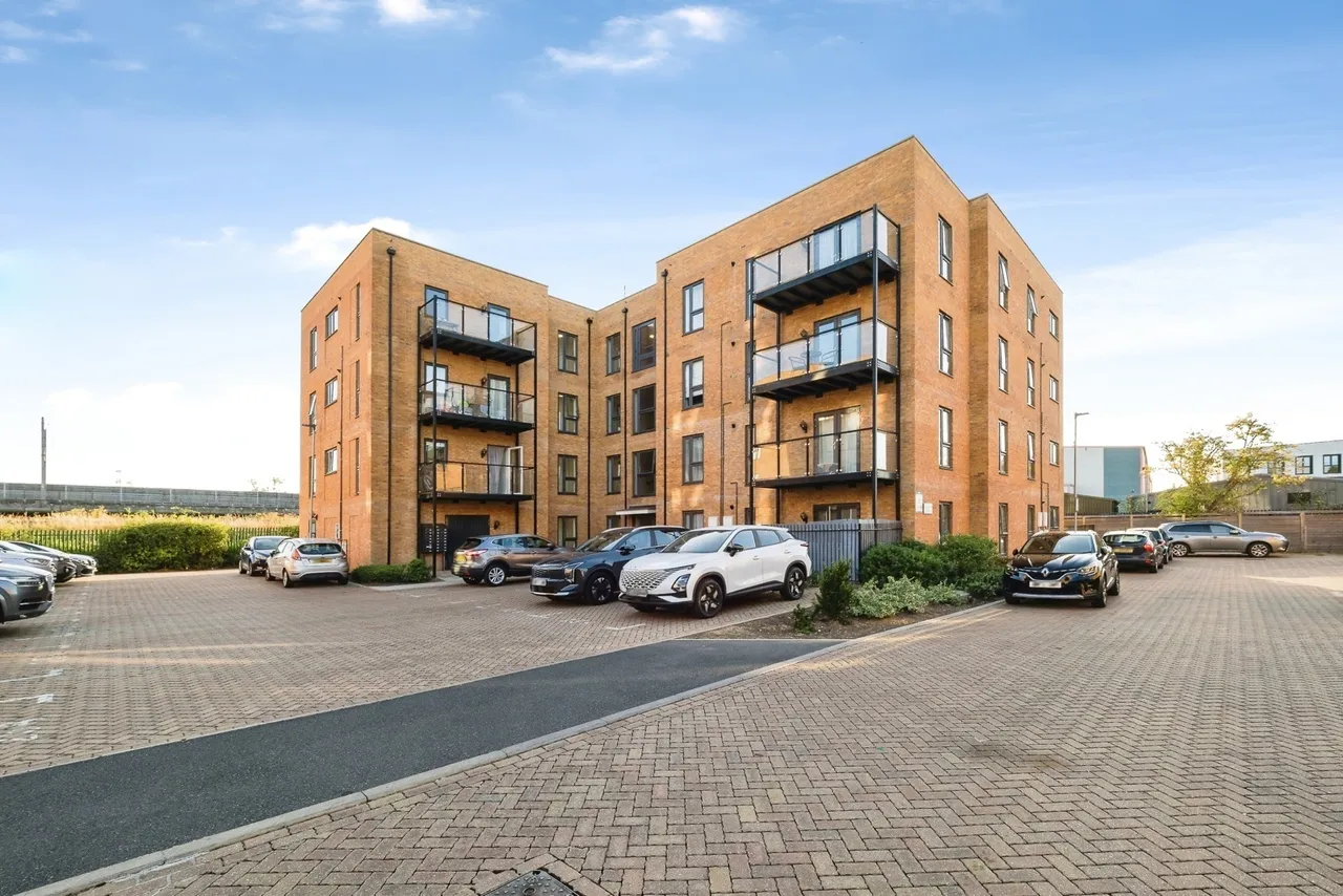 Lance Street, RAINHAM, Essex, RM13, photo 18
