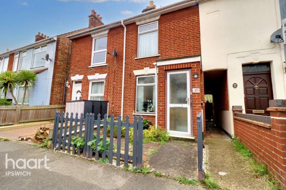 2 bed house for sale, Camden Road, Ipswich, IP3
