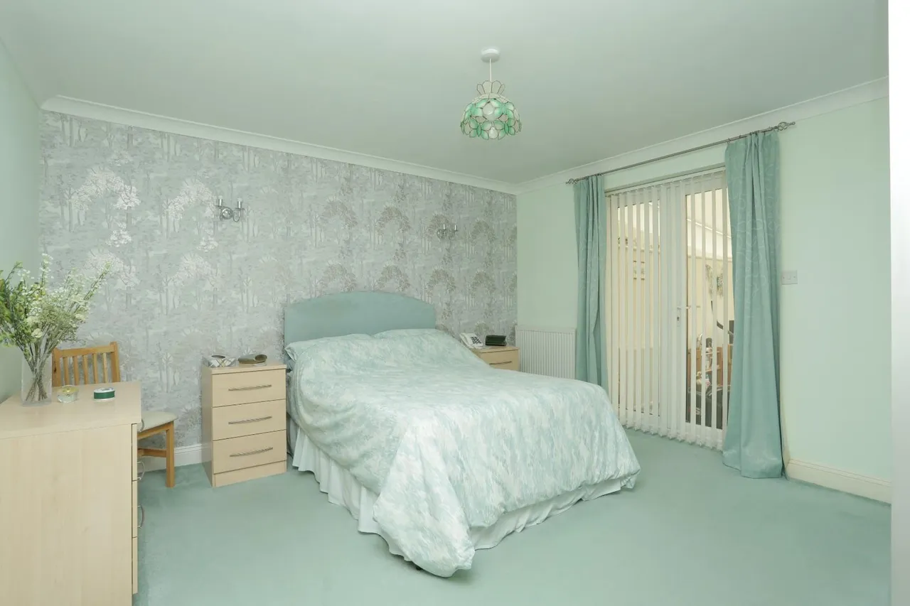 Cross Road, Walmer, CT14, photo 8