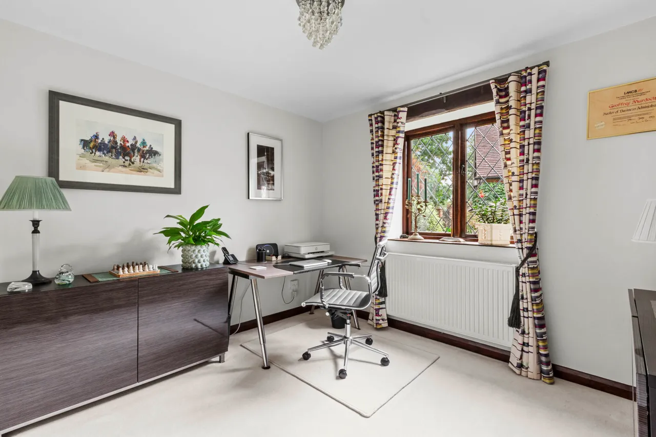 Church Lane, Naphill, HP14, photo 12