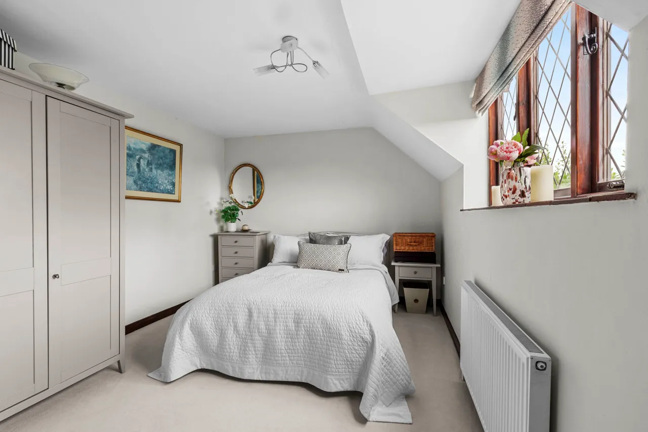 Church Lane, Naphill, HP14, photo 17
