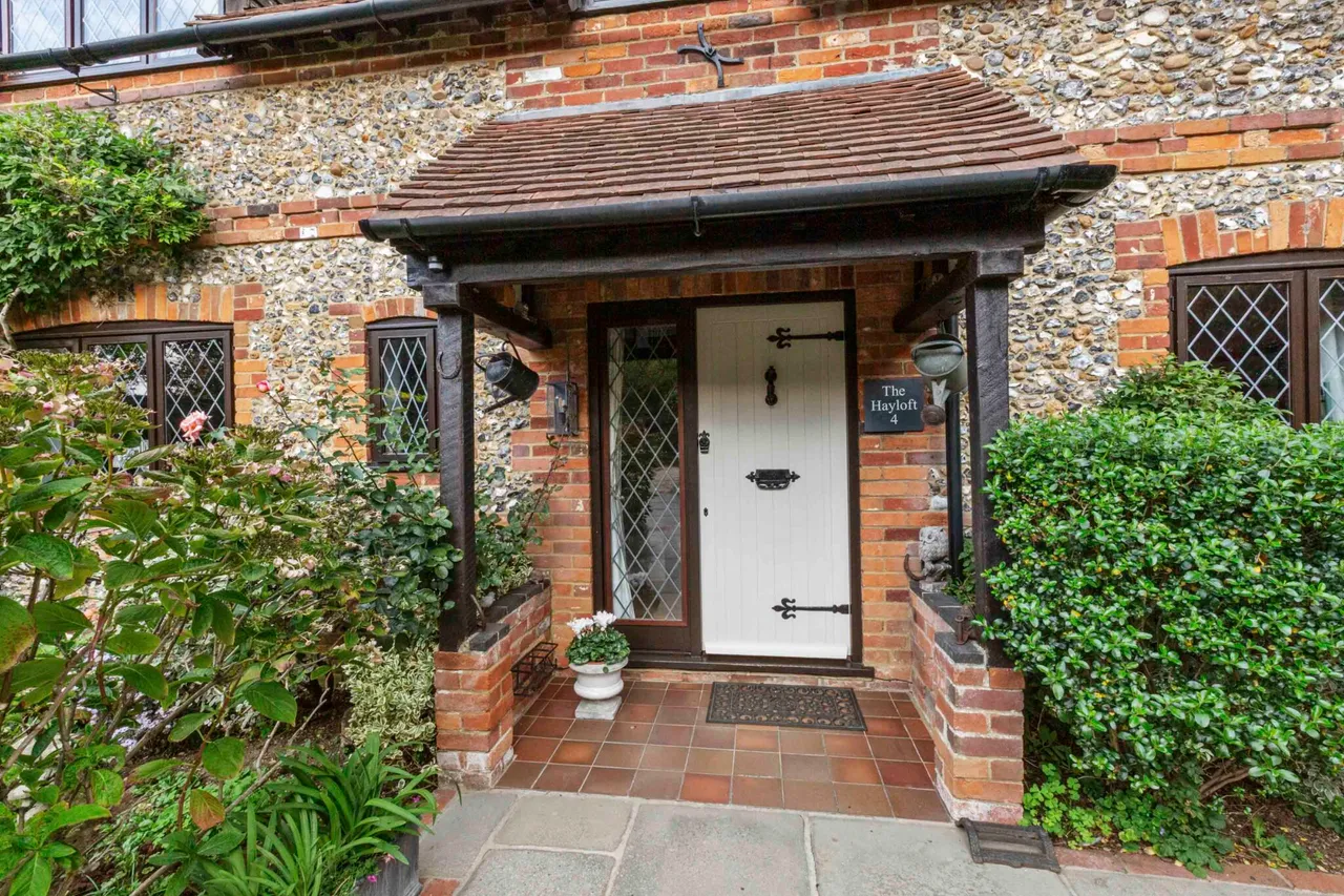 Church Lane, Naphill, HP14, photo 20