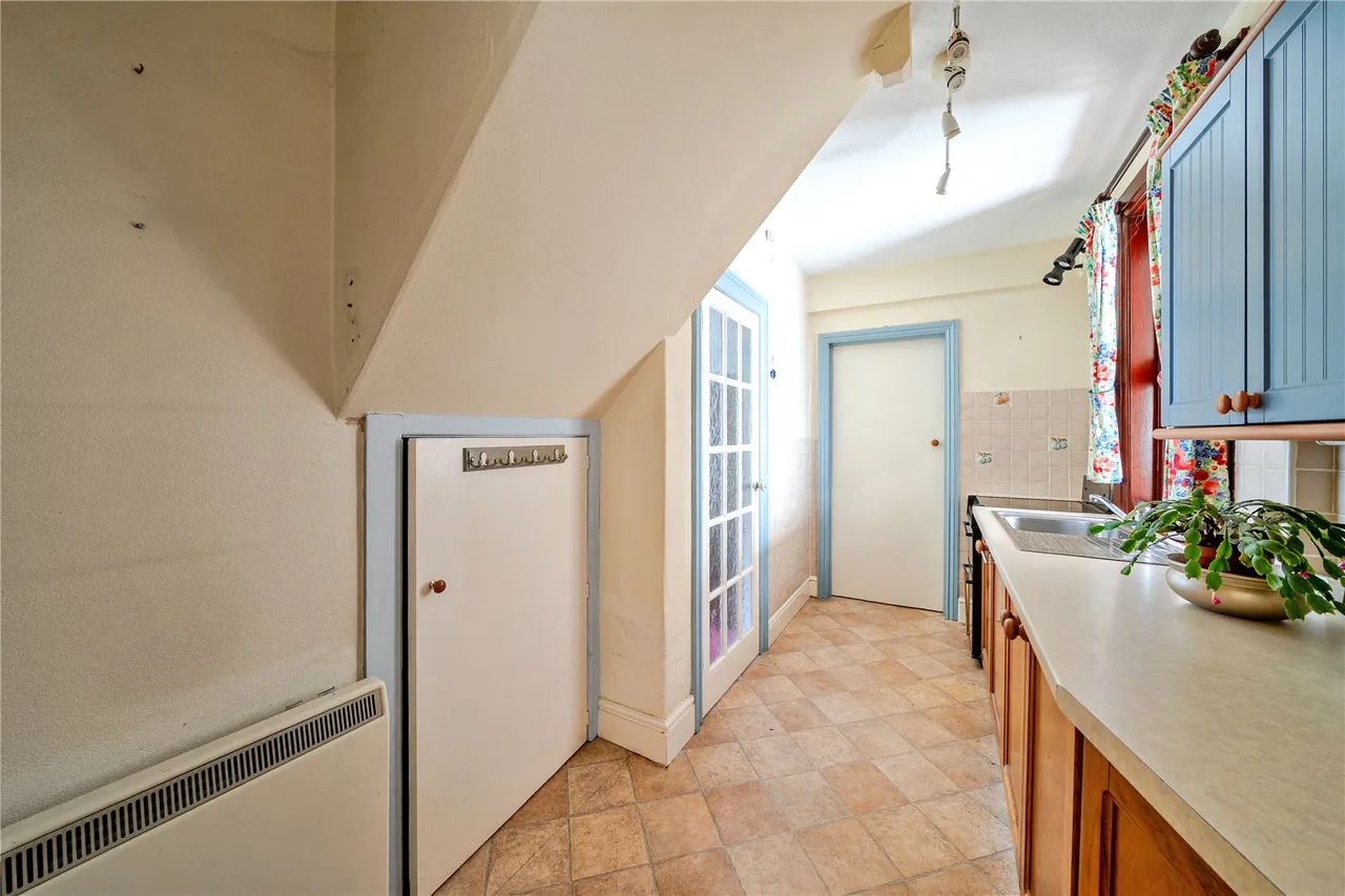 Priory Hill, Brecon, Powys, LD3 9DW, photo 5