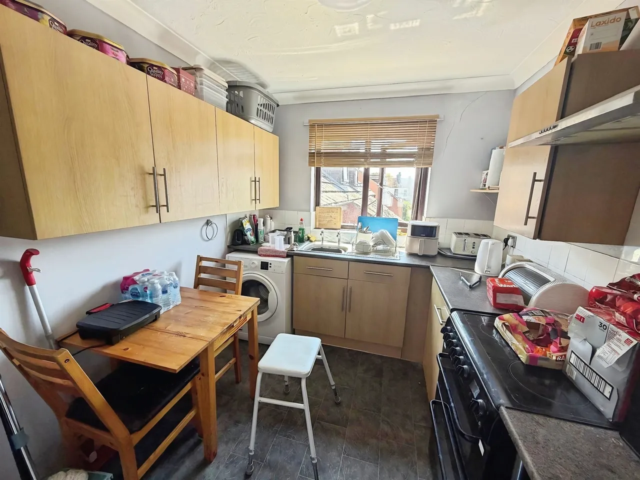 Warwick Road, Clacton-On-Sea, photo 5