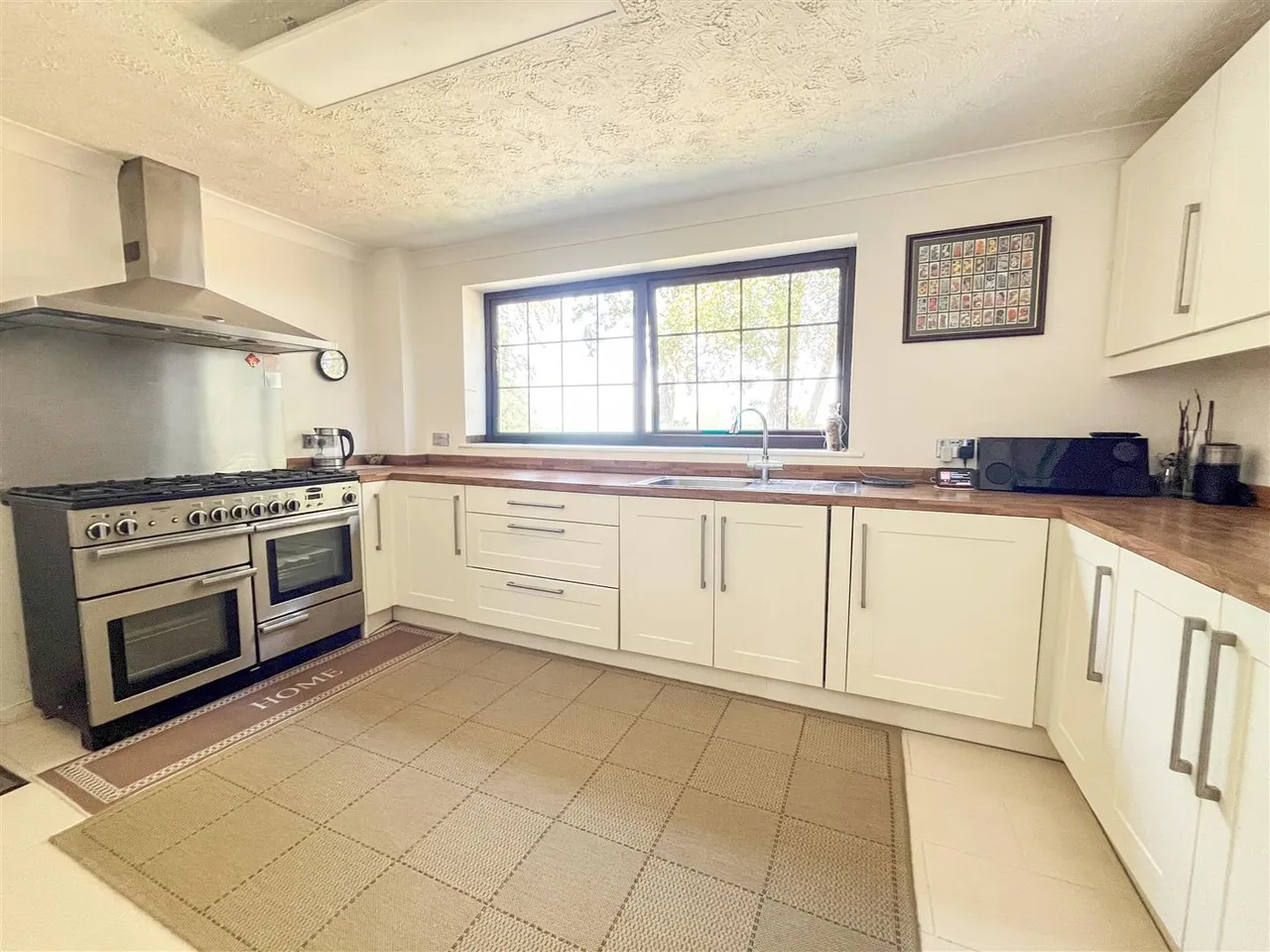 Ridgeway Close, Heathfield, TN21 8NS, photo 7