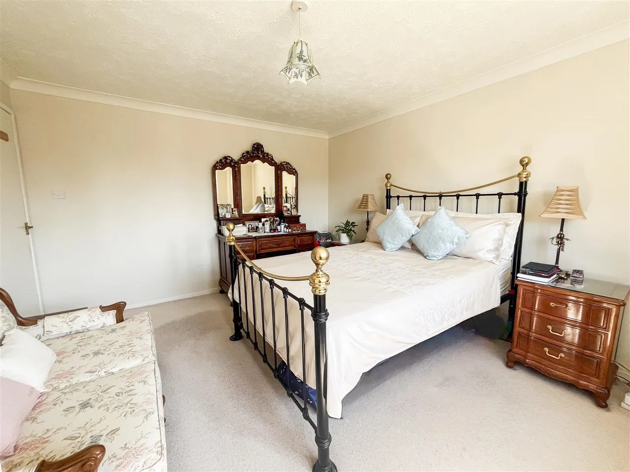 Ridgeway Close, Heathfield, TN21 8NS, photo 17