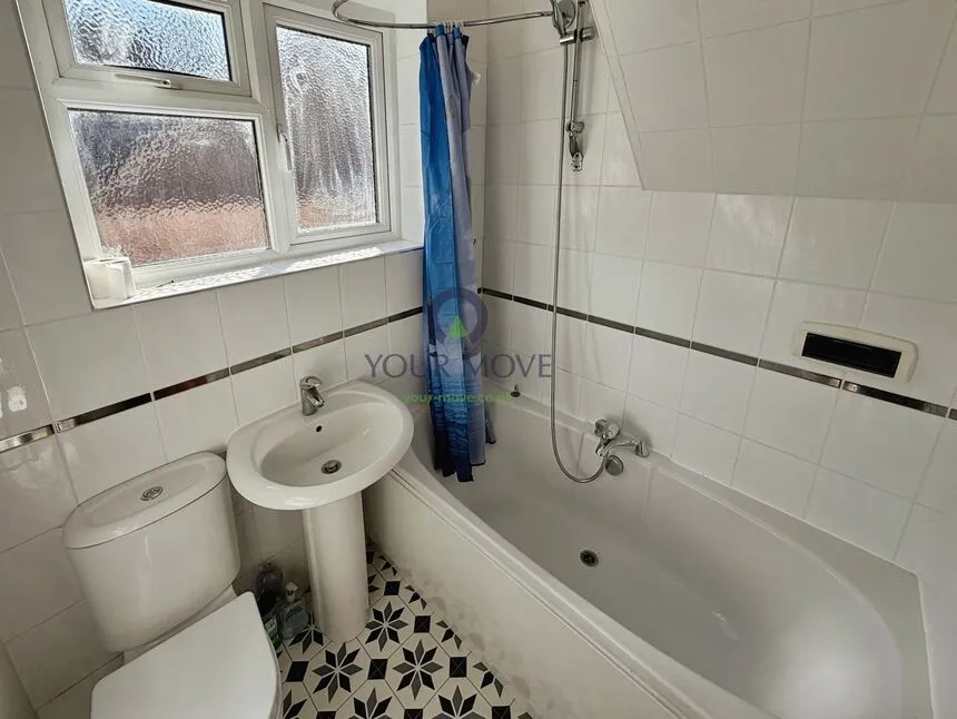 Benhill Wood Road, Sutton, SM1, photo 7