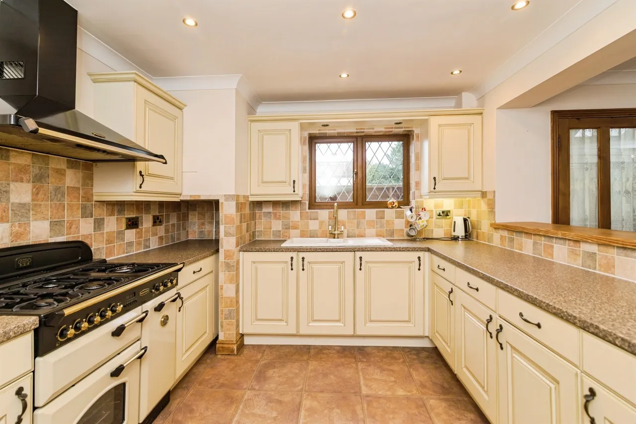 Oulton Street, Oulton, NR32, photo 6