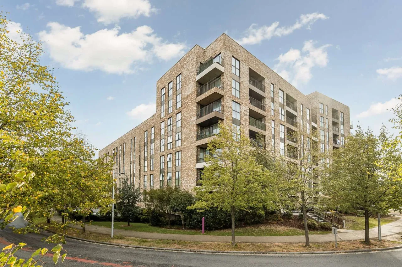 Lakeside Drive, Park Royal, NW10, photo 7