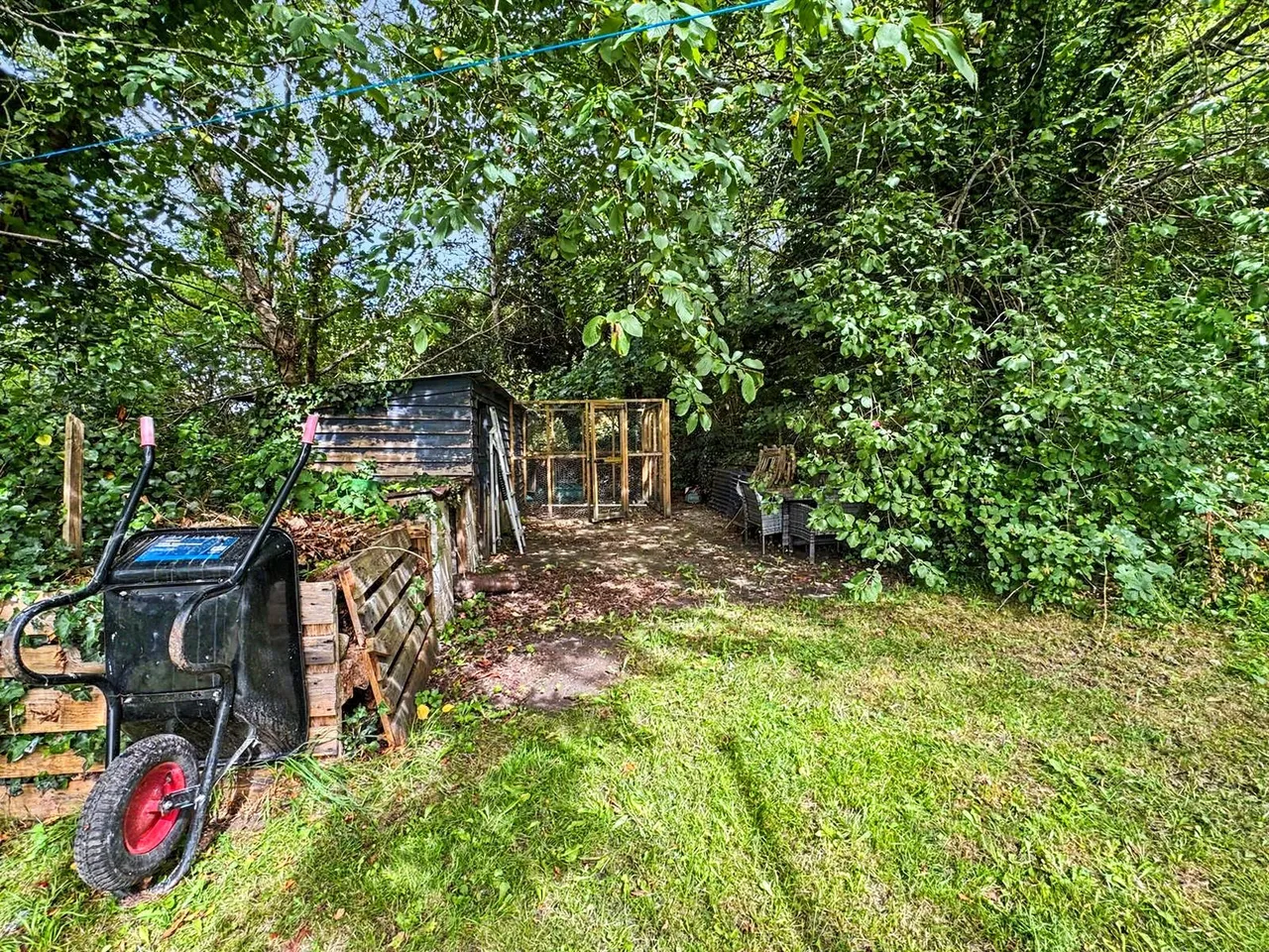 Lion Lane, Builth Wells, LD2, photo 18