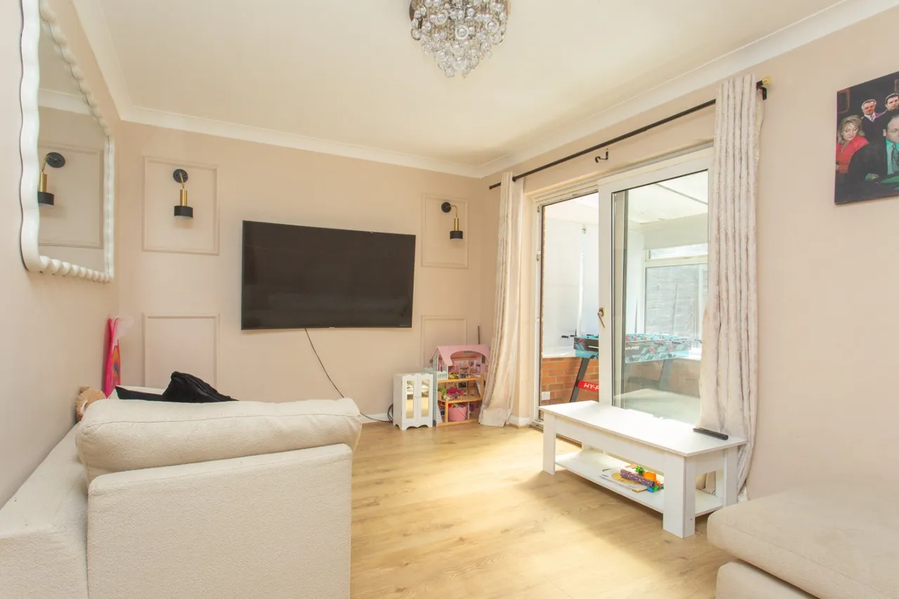 Bishops Green, Ashford, TN23, photo 3