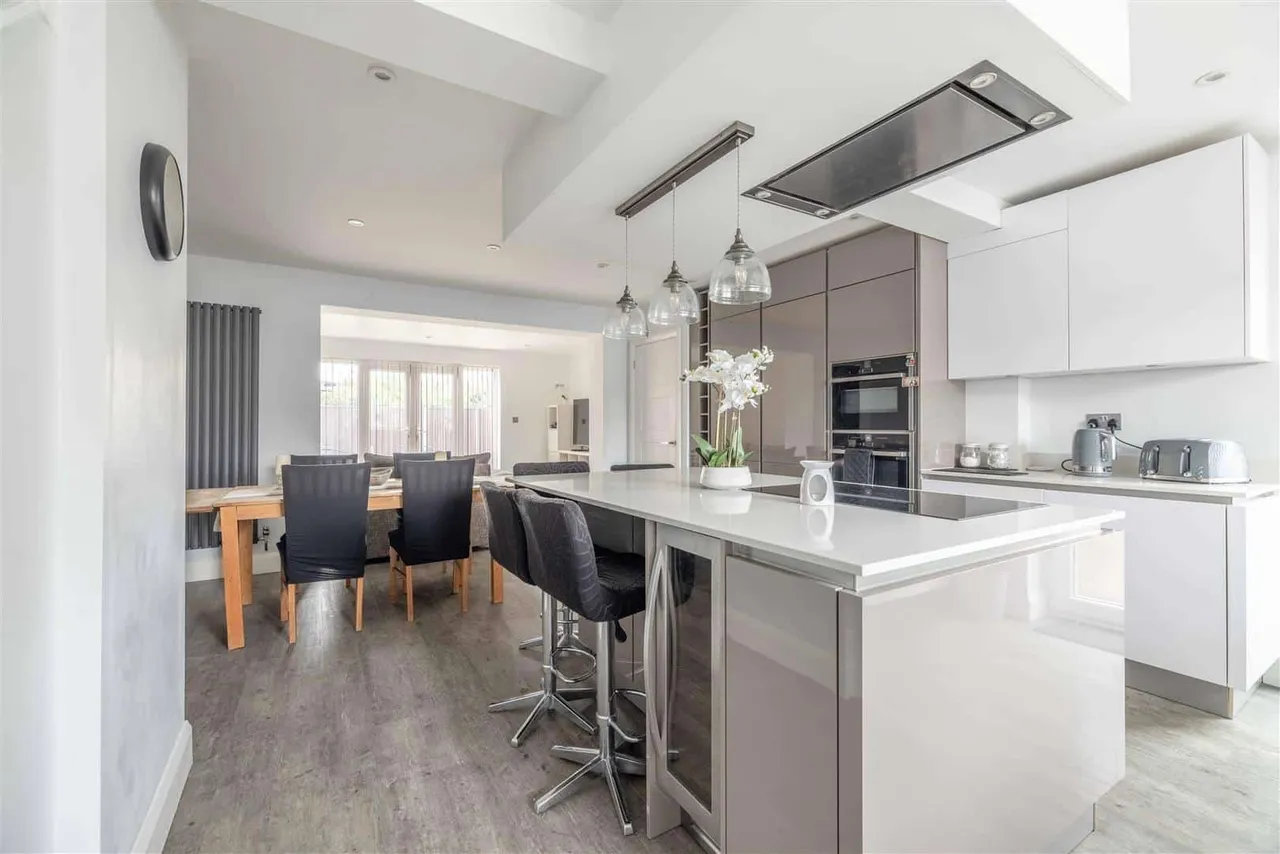 Smiths Lane, Windsor, Berkshire, SL4 5PG, photo 5