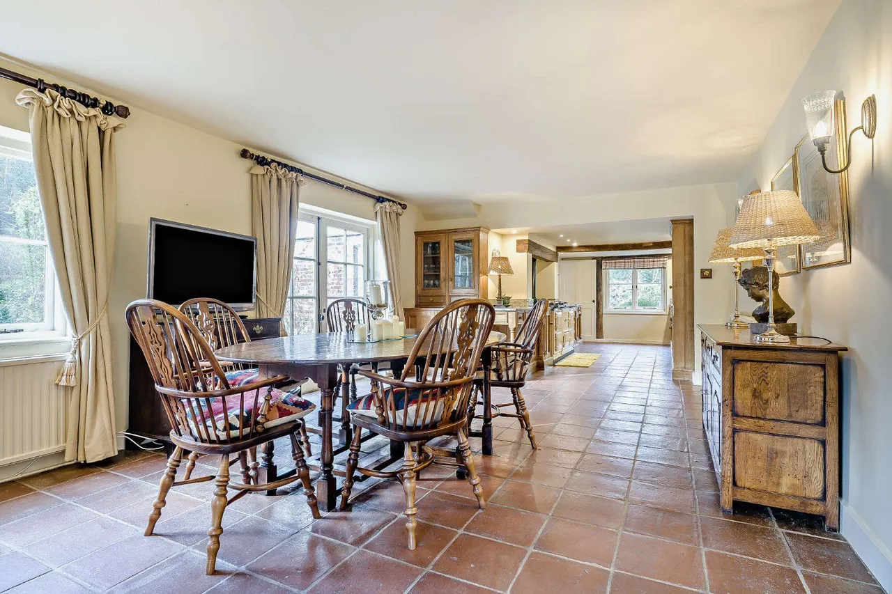 Bourne Lane, Salehurst, East Sussex, TN32 5PT, photo 10