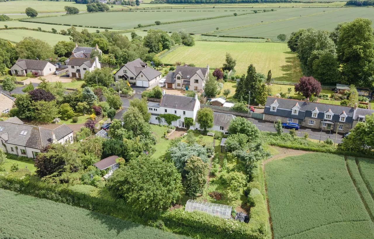 Coldstream Road, Birgham, TD12, photo 43