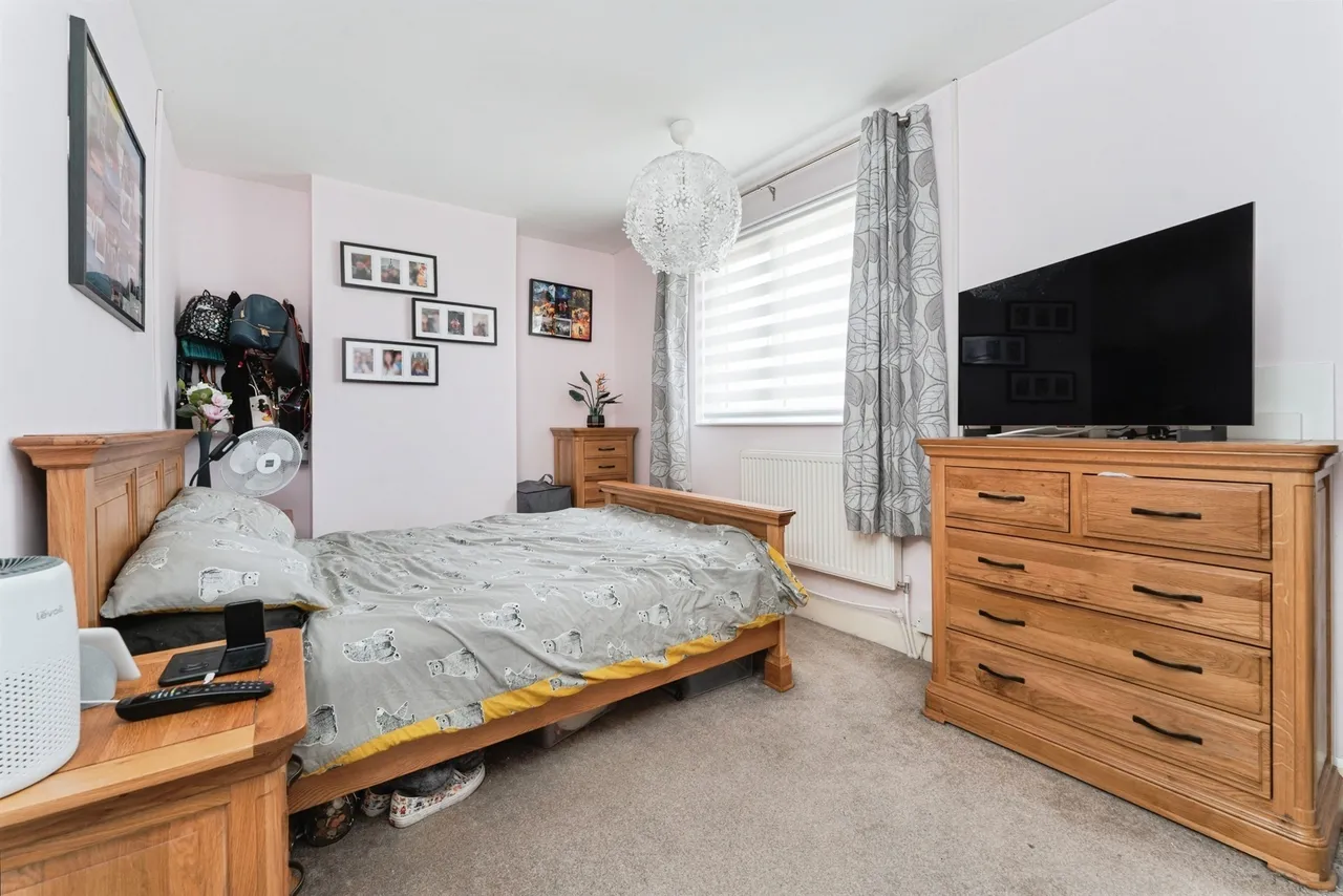 London Road, Brandon, photo 12