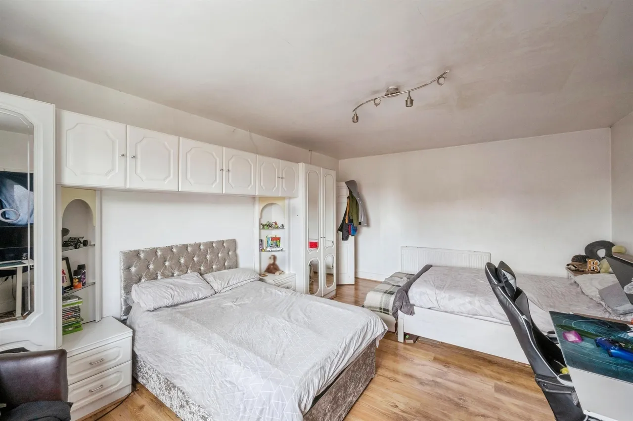 Barbers Path, Mexborough, photo 12