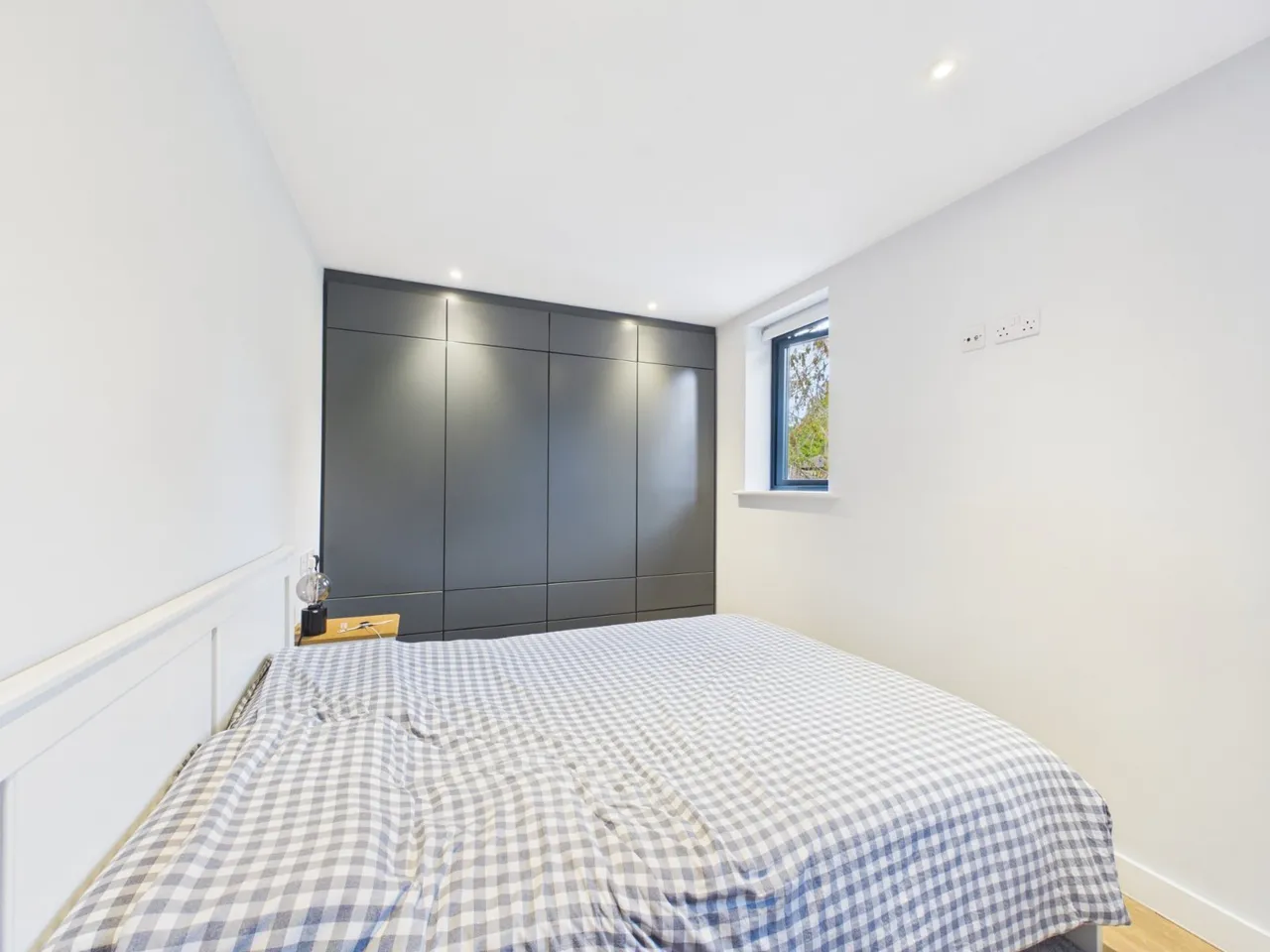 Brookfield Road, Wooburn Green, photo 10