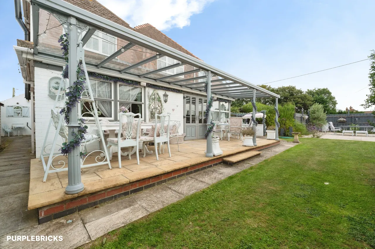 St. Leonards Drive, Chapel St. Leonards, PE24, photo 32