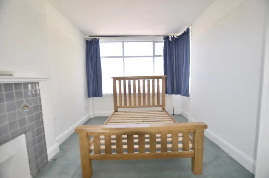 Osmond Gardens, Wallington, SM6, photo 17