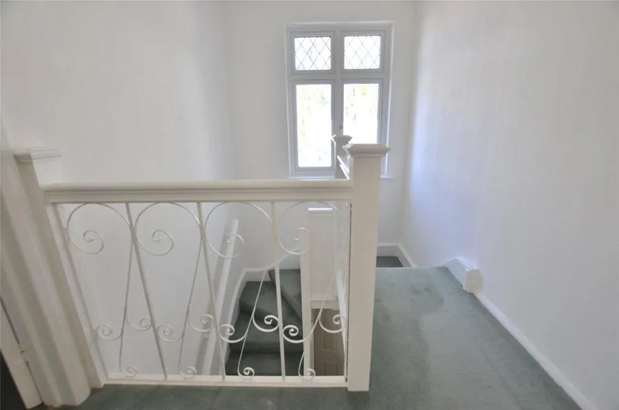 Osmond Gardens, Wallington, SM6, photo 10