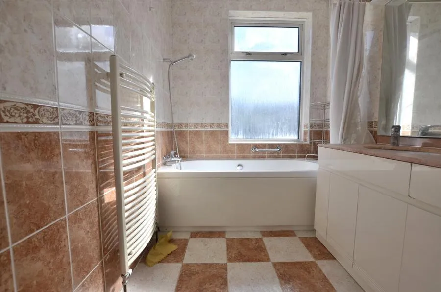 Osmond Gardens, Wallington, SM6, photo 16