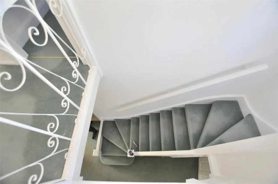 Osmond Gardens, Wallington, SM6, photo 9