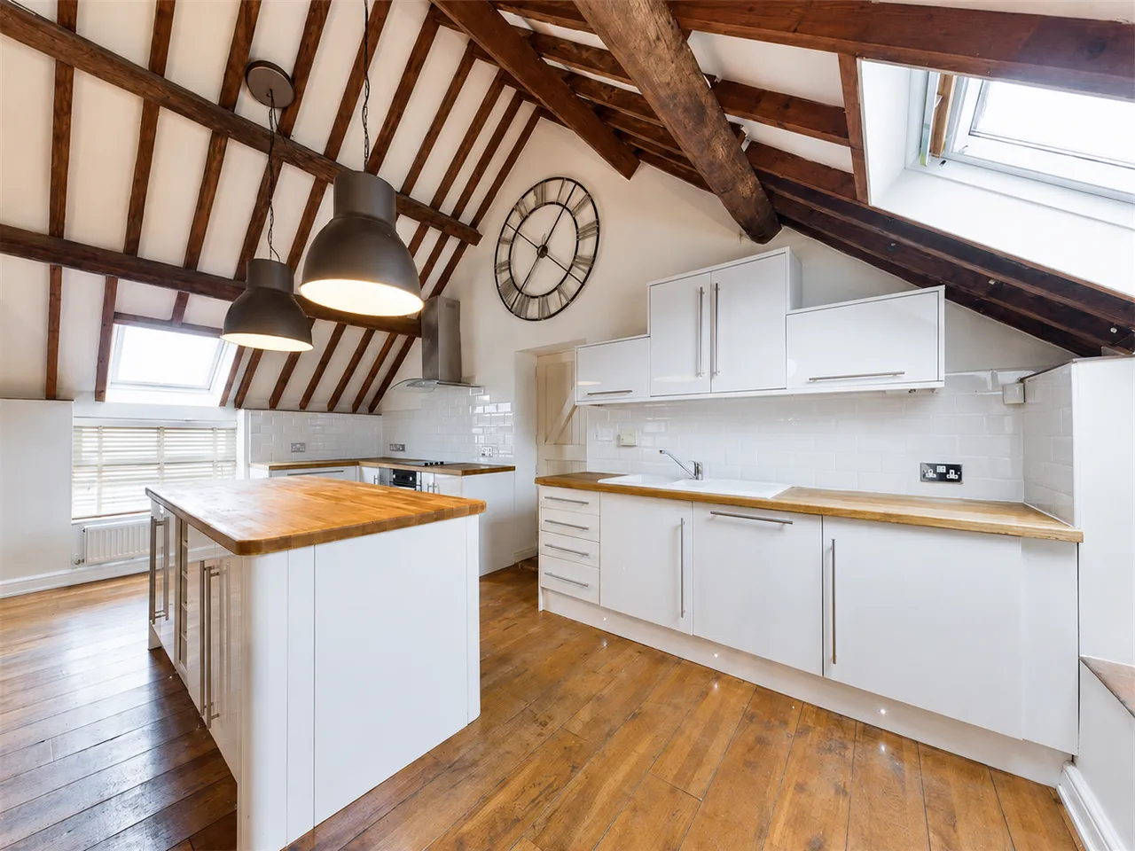 Bryn Estyn Road, Wrexham, LL13, photo 5