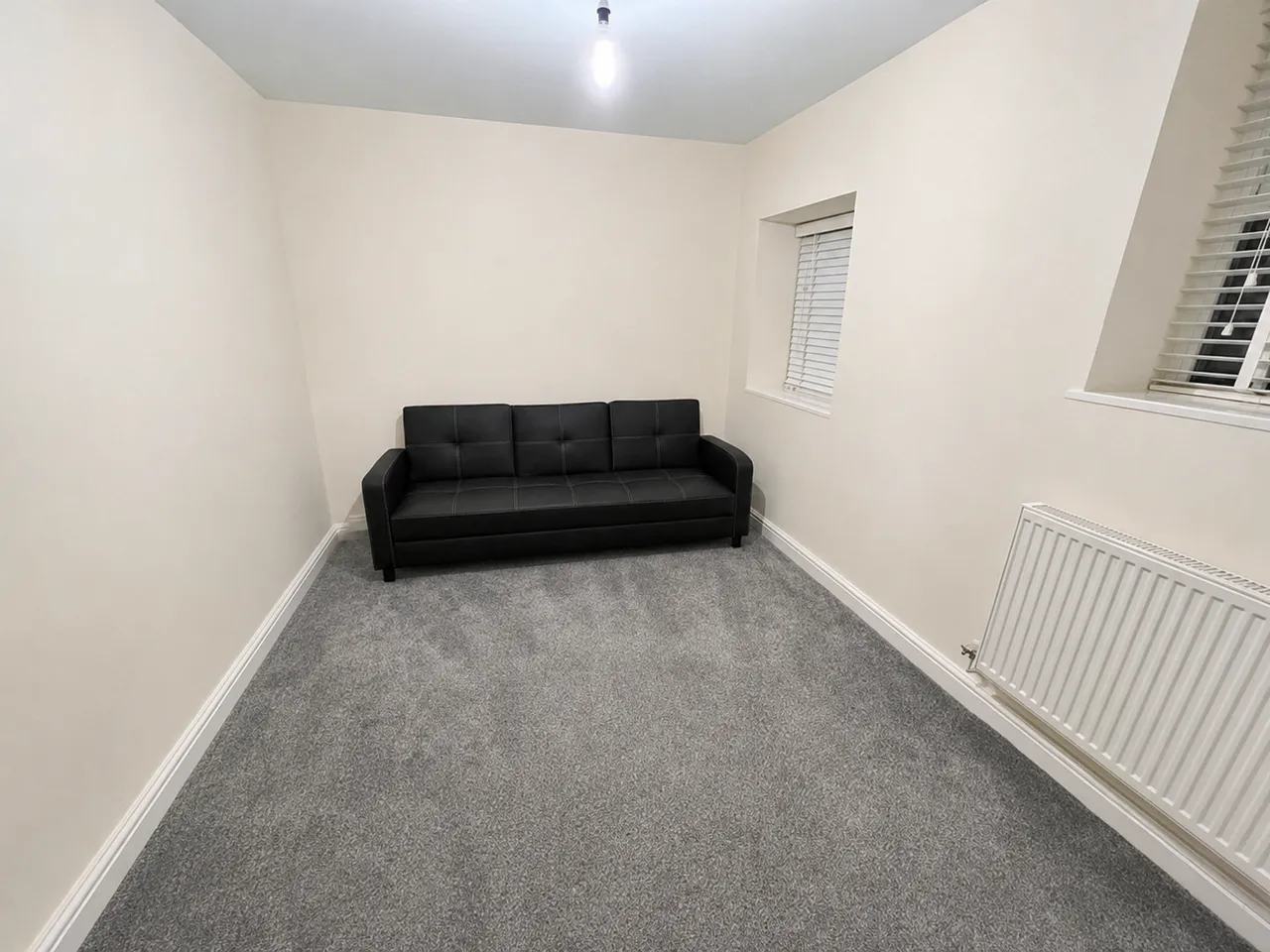 Bryn Estyn Road, Wrexham, LL13, photo 13