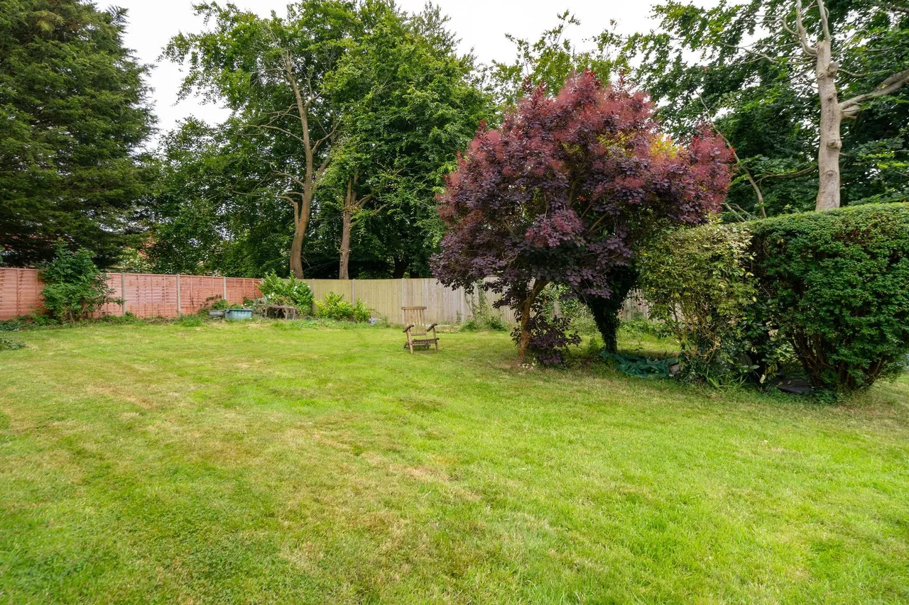 Essendene Road, Caterham, CR3, photo 14