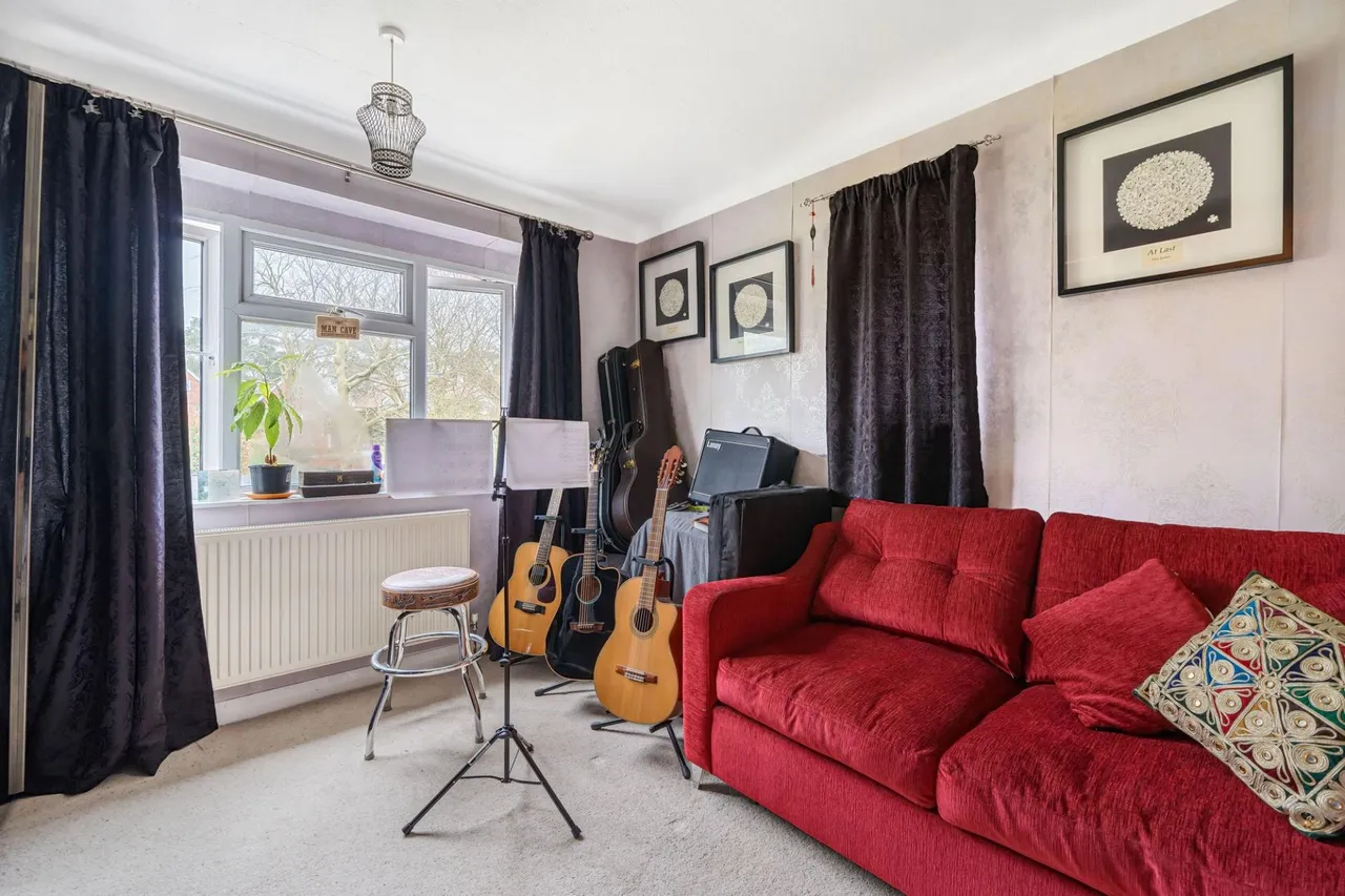 Essendene Road, Caterham, CR3, photo 9
