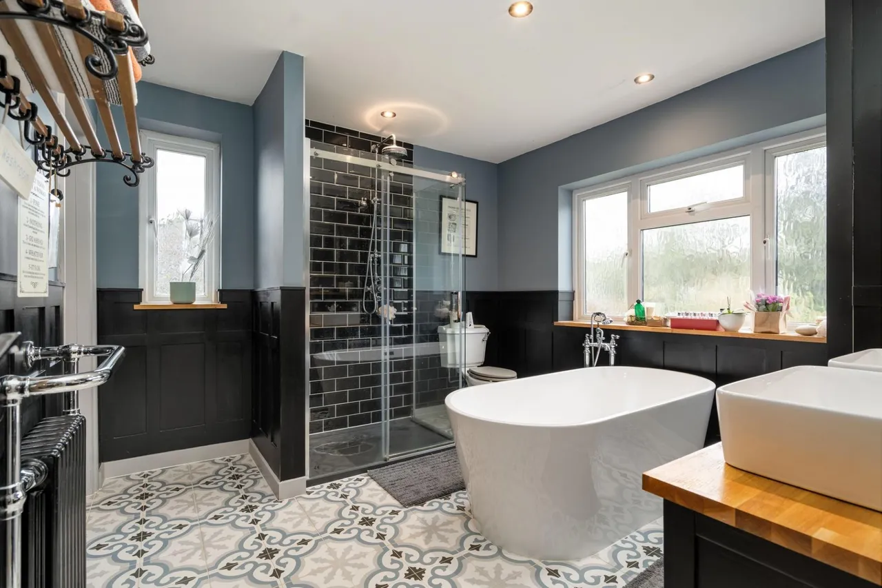 Essendene Road, Caterham, CR3, photo 4