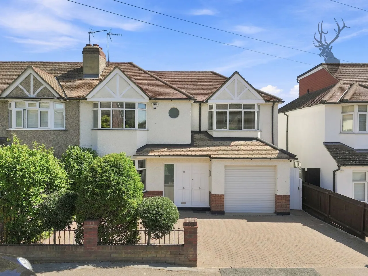 4 bed house for sale, Englands Lane, Loughton, IG10