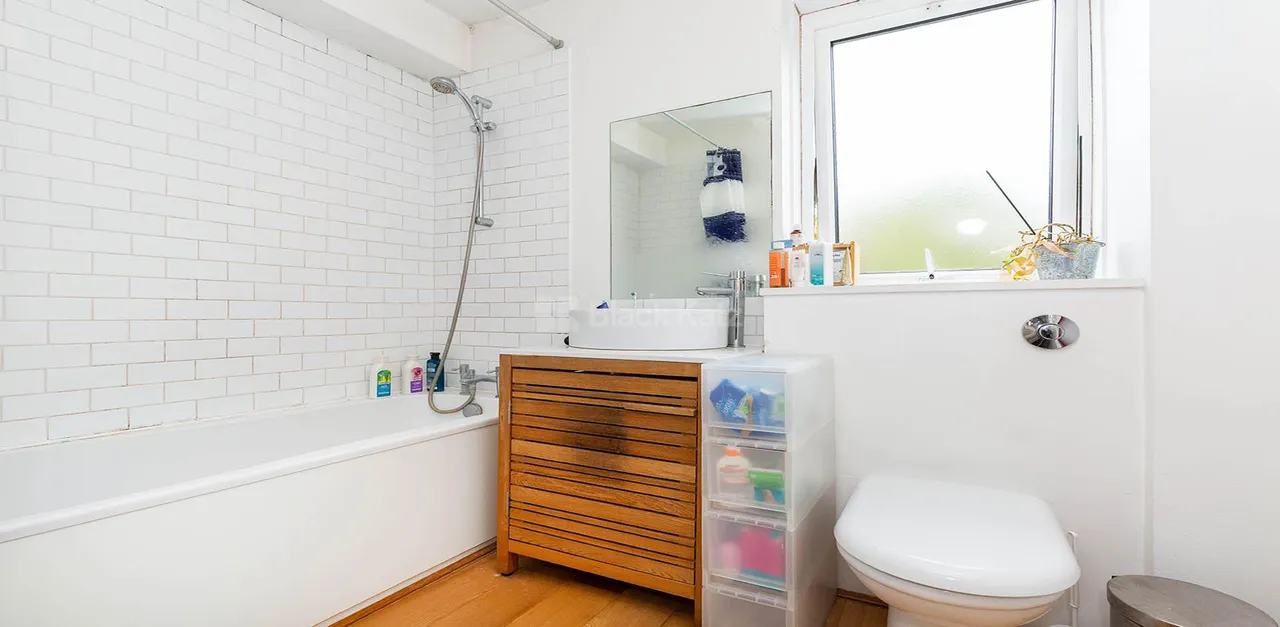 Tollington Way, N7, photo 5