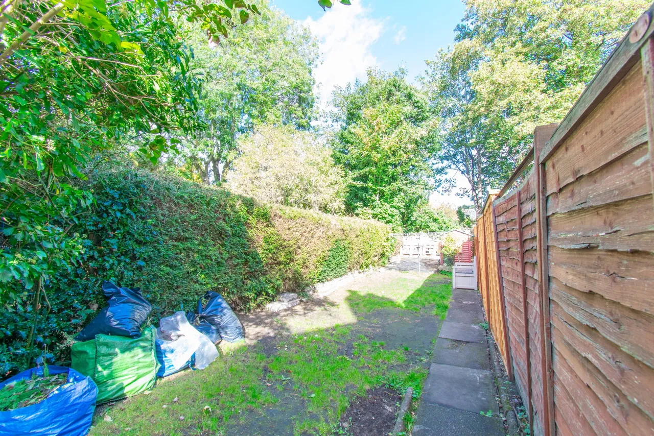 Bushloe End, Wigston, LE18, photo 13