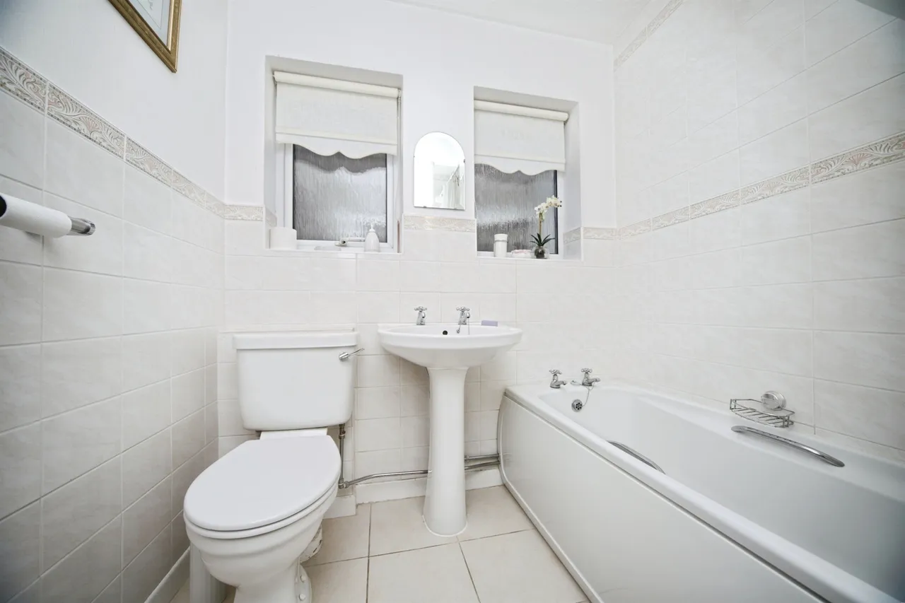 Northover Drive, Chard, TA20, photo 14