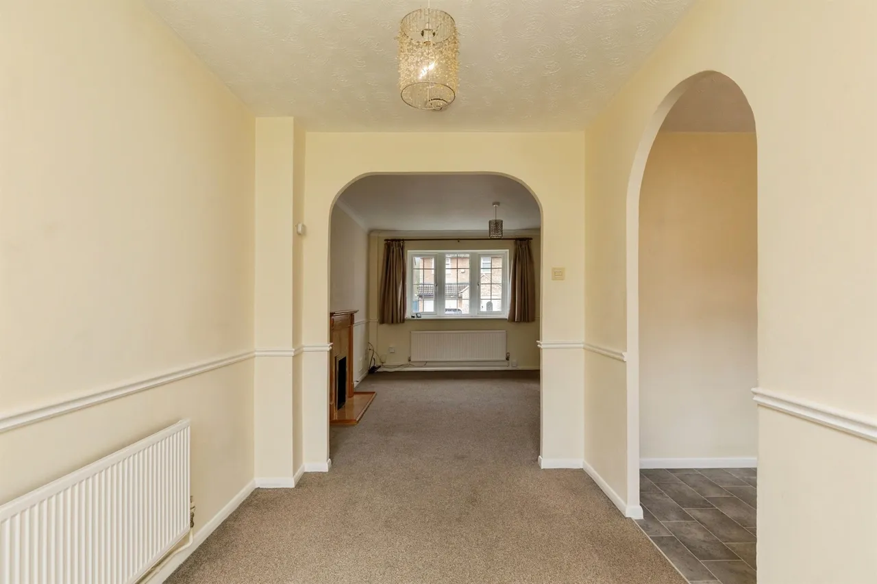 Longs Drive, Yate, BS37, photo 5