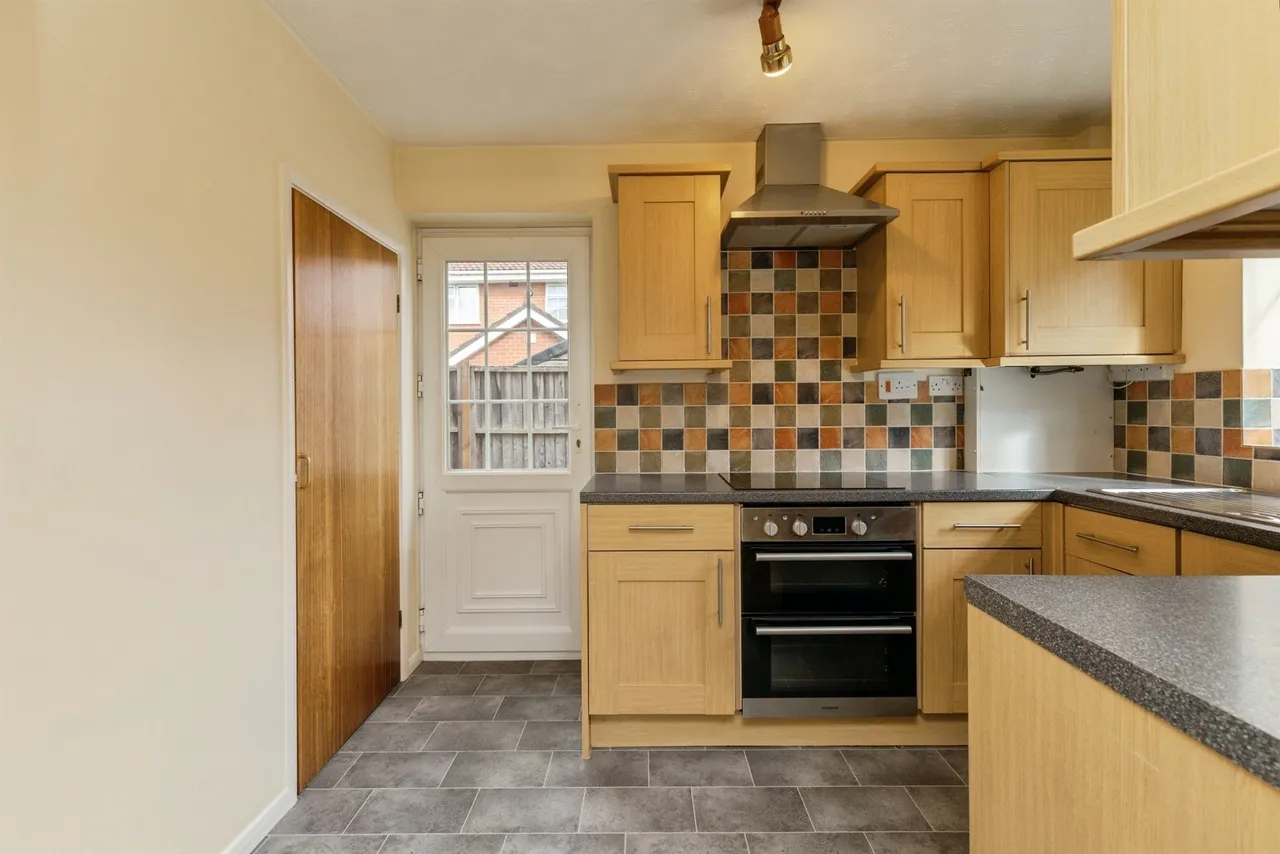 Longs Drive, Yate, BS37, photo 16