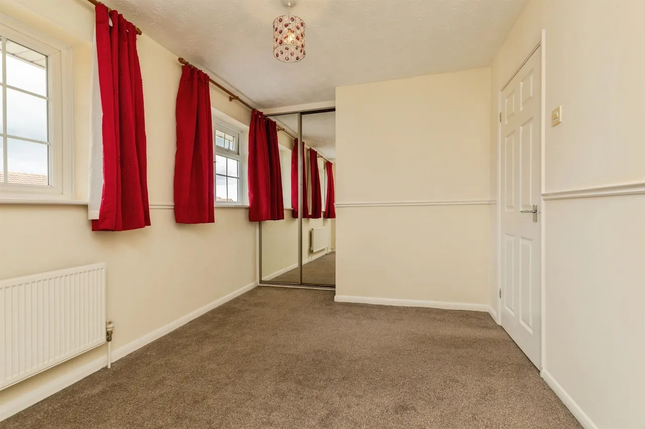 Longs Drive, Yate, BS37, photo 12