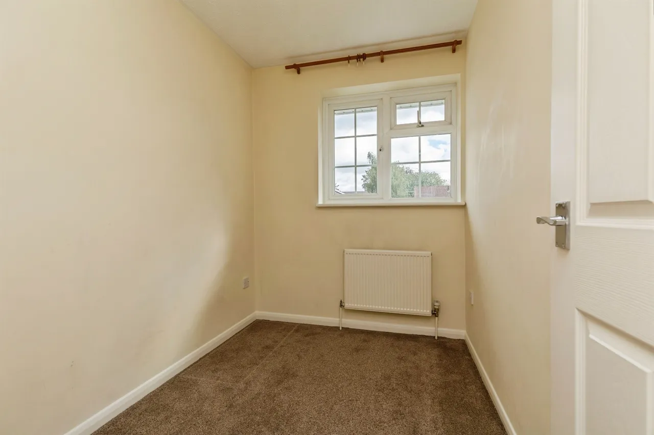 Longs Drive, Yate, BS37, photo 9