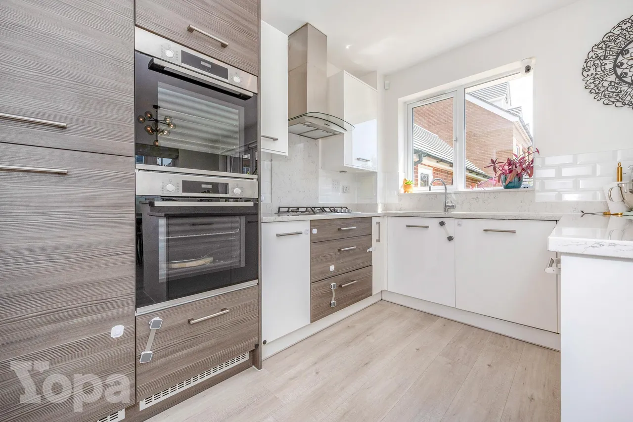 Emmeline Avenue, Swanscombe, DA10, photo 9